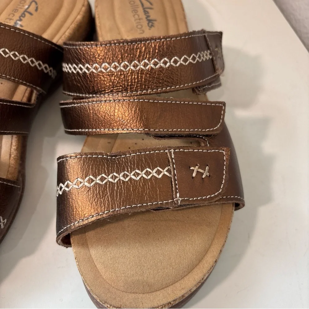 Clarks Roseville Bay Womens Sandal Size 9 Bronze Triple Straps Slide Shoe - Picture 2 of 6